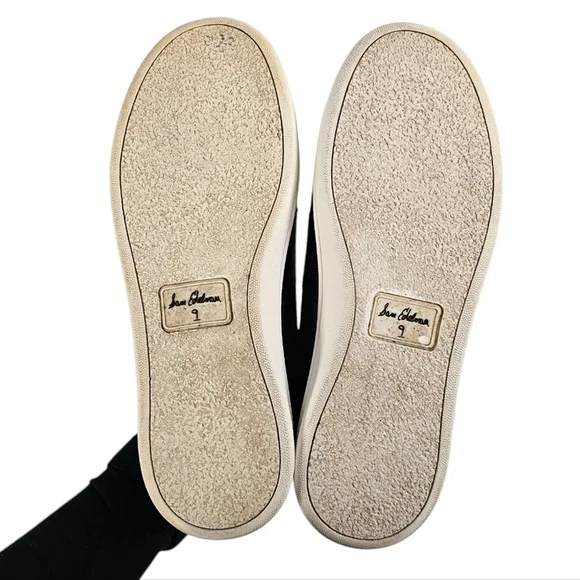 Sam - Picture 9 of 11